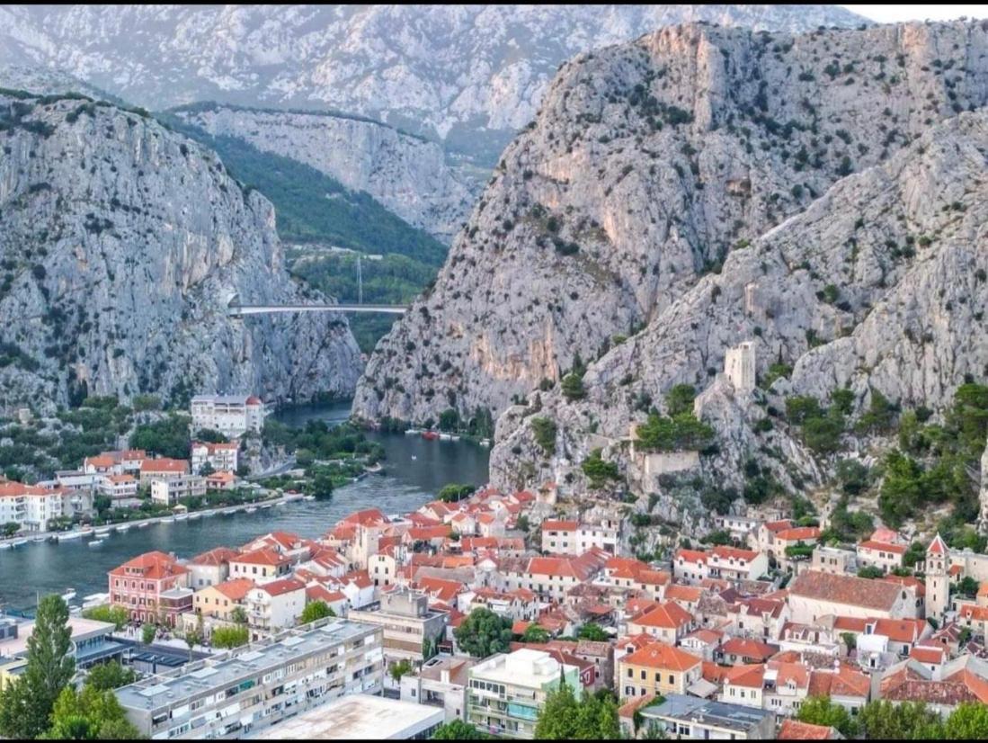 Apartmani Branko Vojnovic Омиш Номер фото
