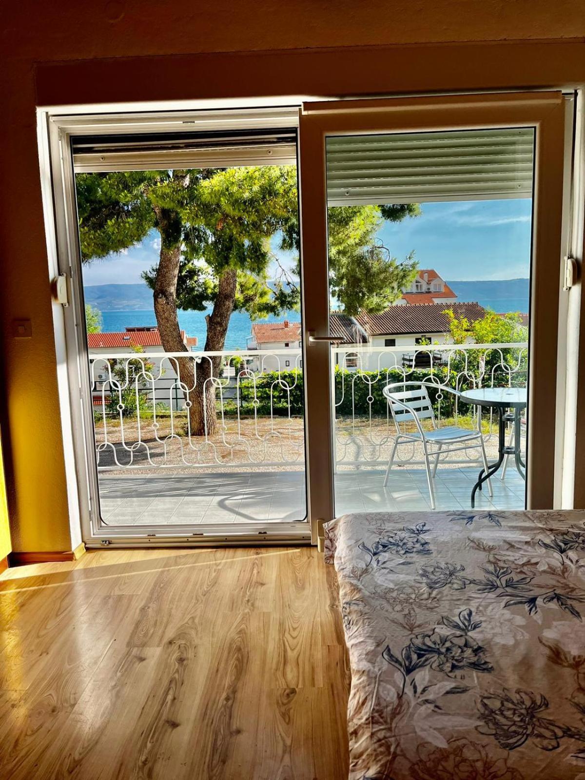 Apartmani Branko Vojnovic Омиш Номер фото
